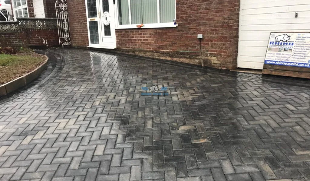 Driveways Caerwys